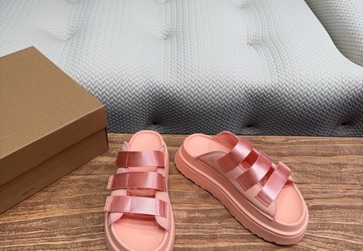 Ugg-Women-Shoes
